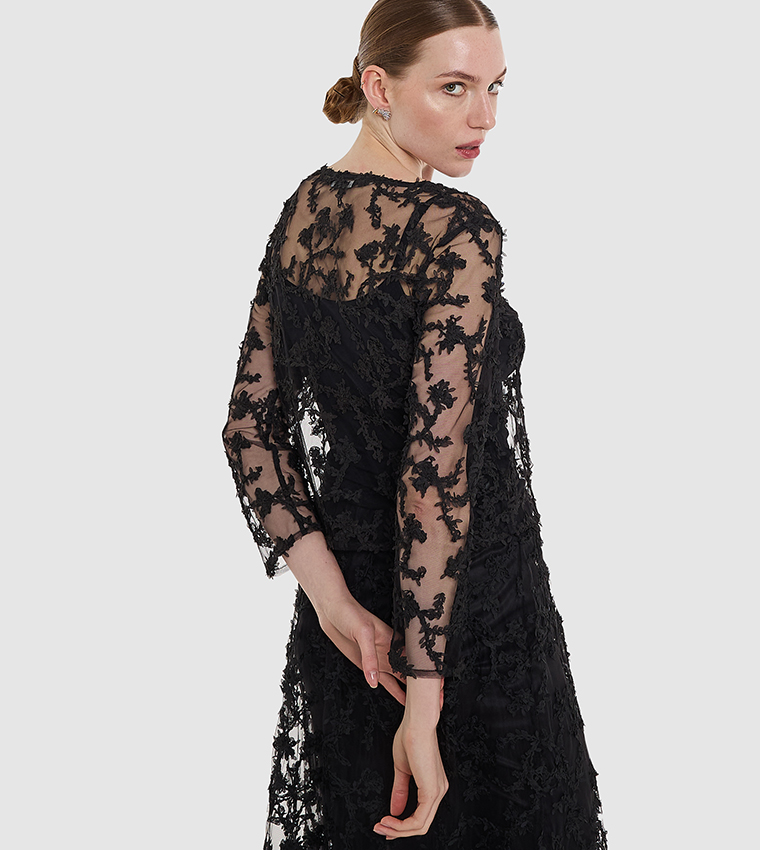 Embroidered Crew Neck Lined Top