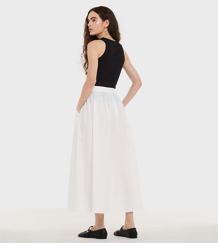 Elastic Waist Flared Maxi Skirt
