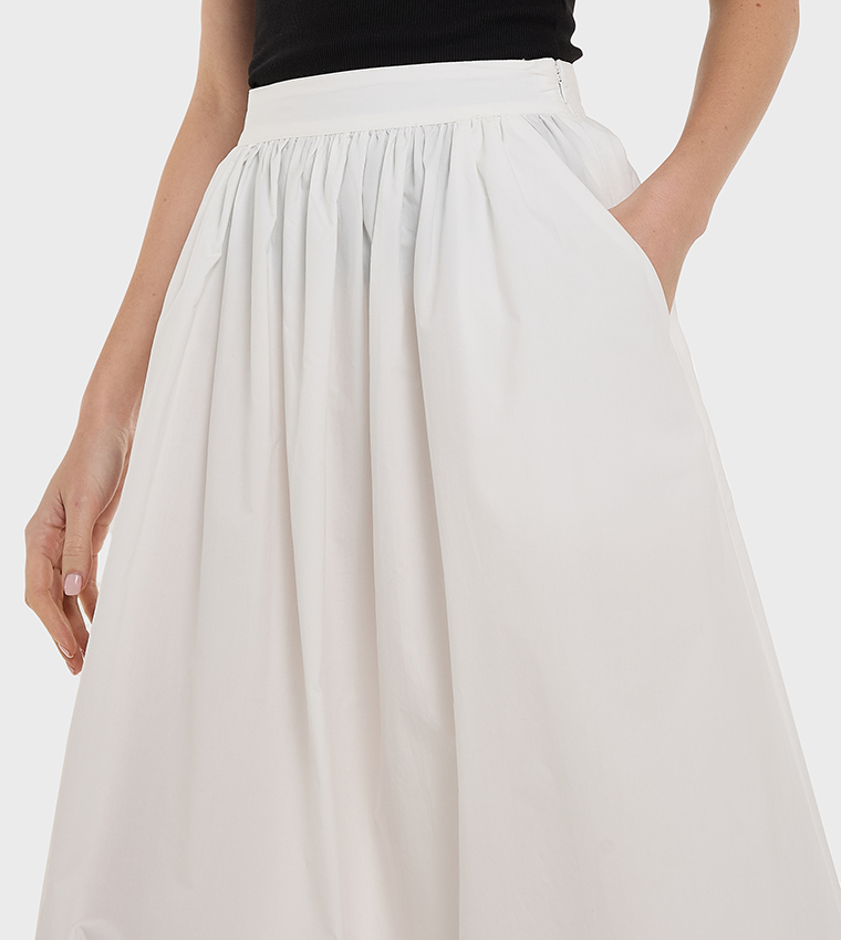 Elastic Waist Flared Maxi Skirt