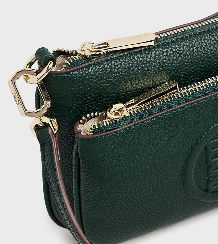 حقيبة كروس بادي بتطريز شعار 