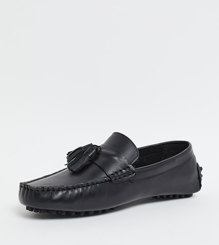 MOCTASSELS Solid Moccasins