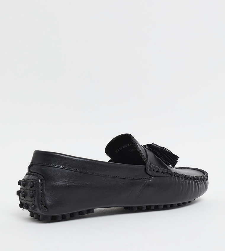 MOCTASSELS Solid Moccasins