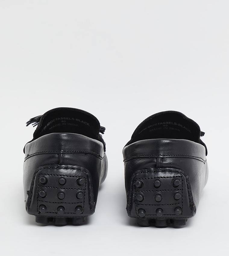 MOCTASSELS Solid Moccasins