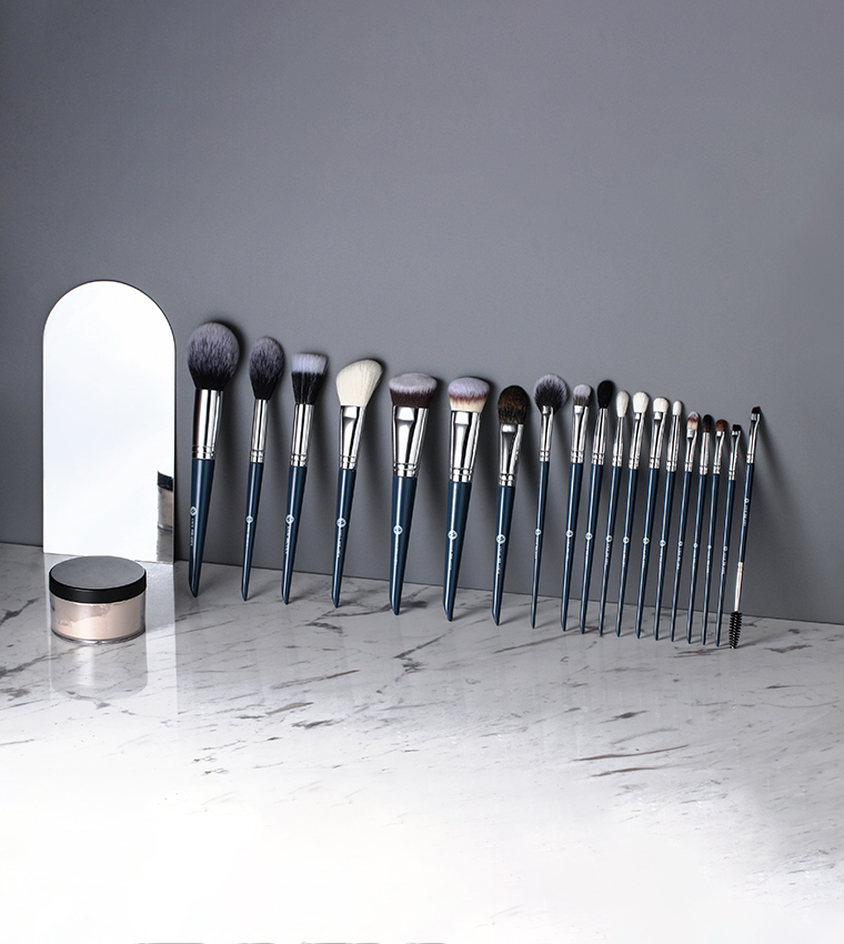 Portable Make Up Brush Set Box by Amal Ibrahim