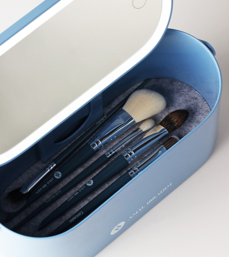 Portable Make Up Brush Set Box by Amal Ibrahim