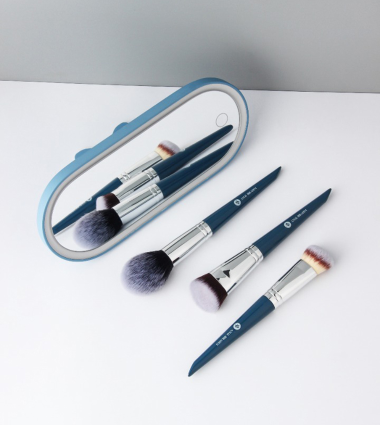 Portable Make Up Brush Set Box by Amal Ibrahim