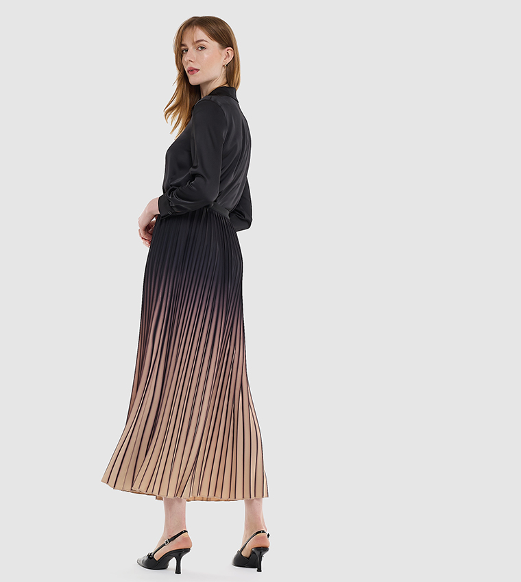 Ombre Pleated Maxi Skirt