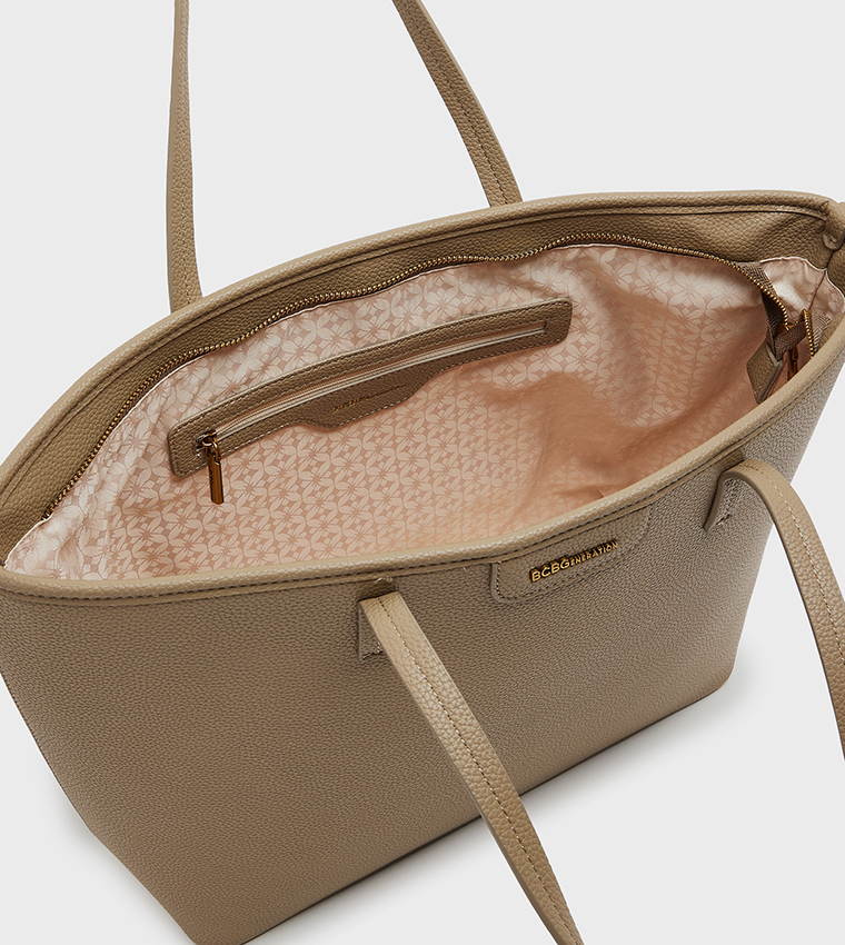 Textured Zip Closure Tote Bag