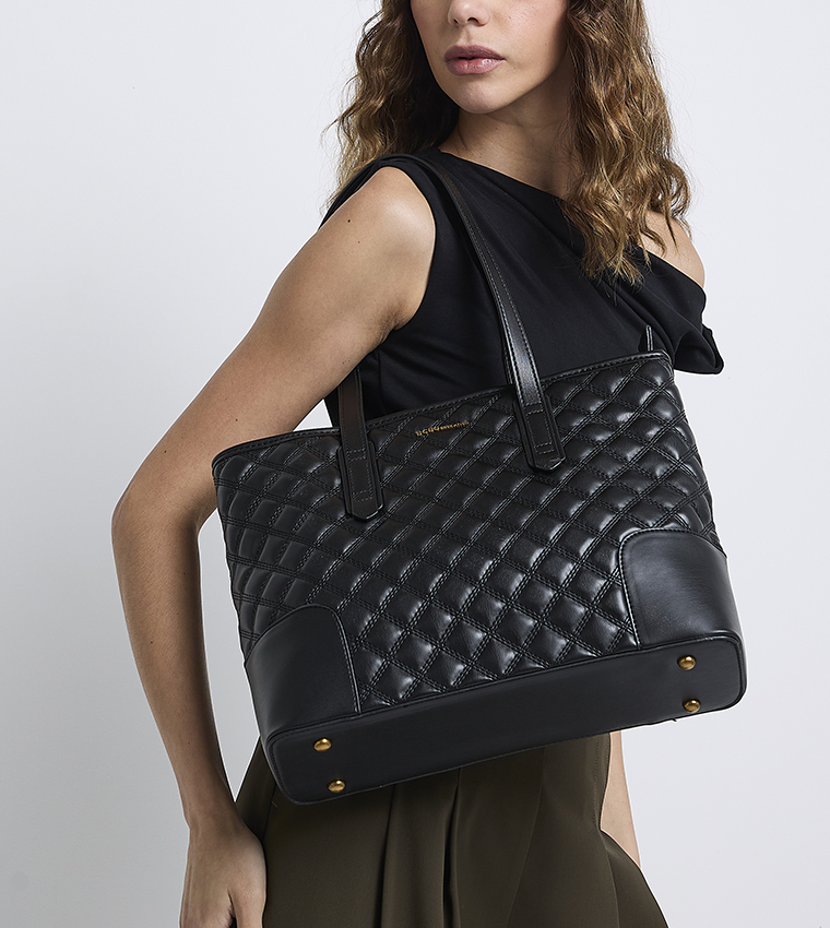 شنطة توت مبطنة بسحاب 