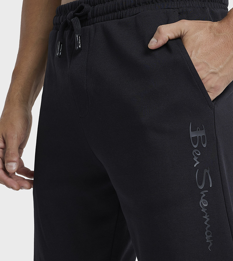 Knitted Elastic Waist Shorts