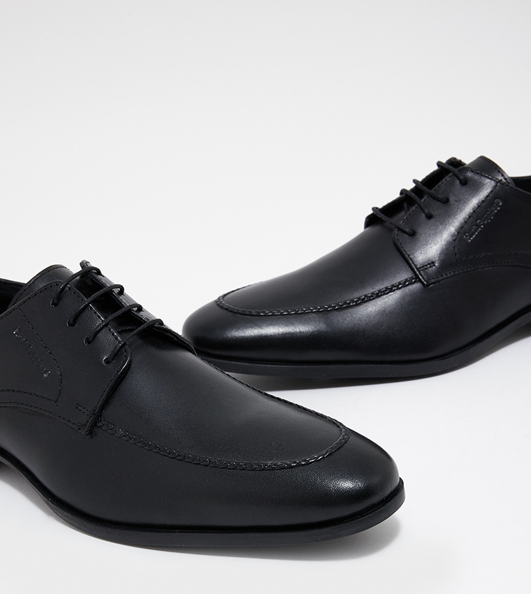 buy-hush-puppies-pointed-toe-formal-derby-shoes-in-black-6thstreet-qatar