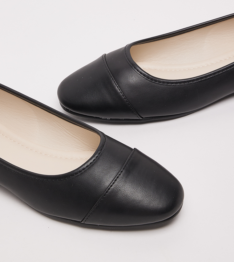D-SARA Cap Toe Ballerinas