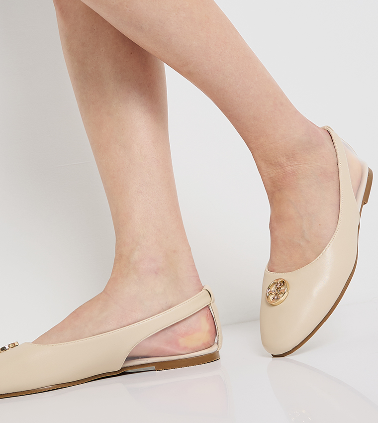 D-WEB Metal Accent Flat Shoes