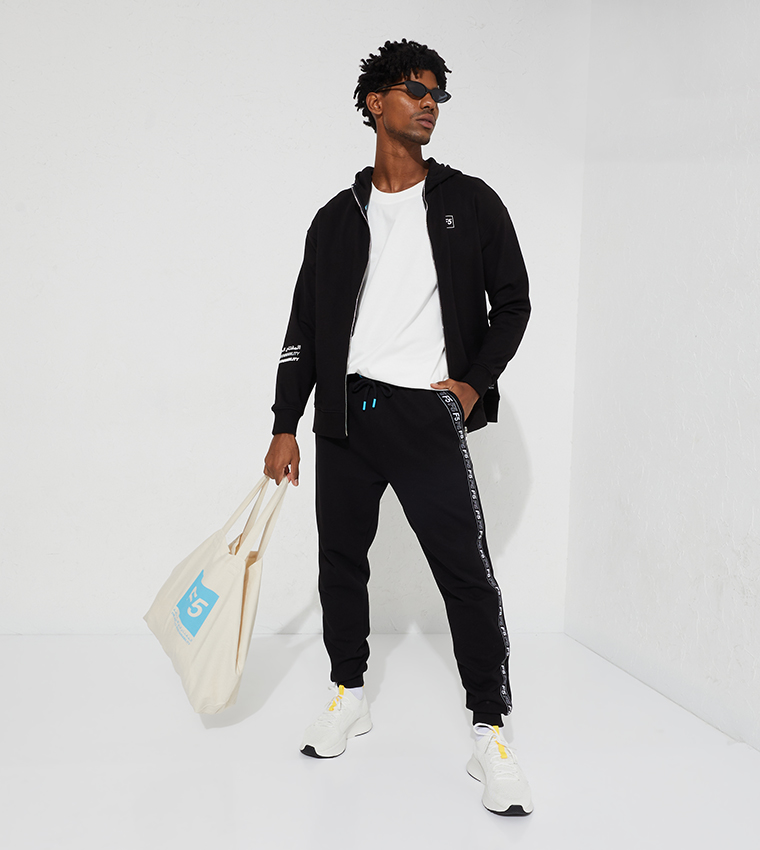 سويتشيرت بهودي وسحاب وطبعة 