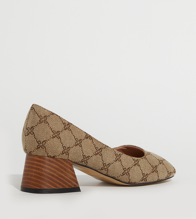 D-KIA Patterned Block Heel Pumps