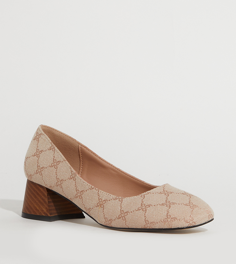 D-KIA Patterned Block Heel Pumps