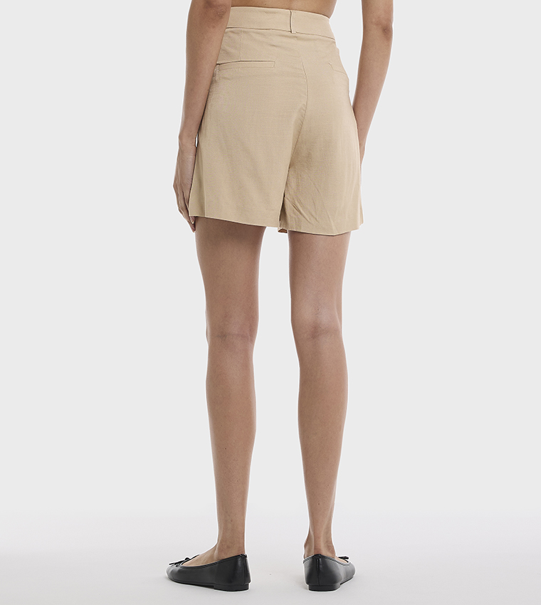 Solid Pleated Linen Shorts