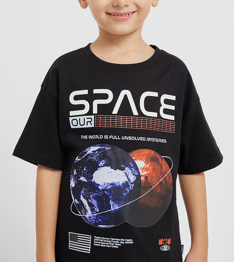 Space Themed Short Sleeves T-Shirt