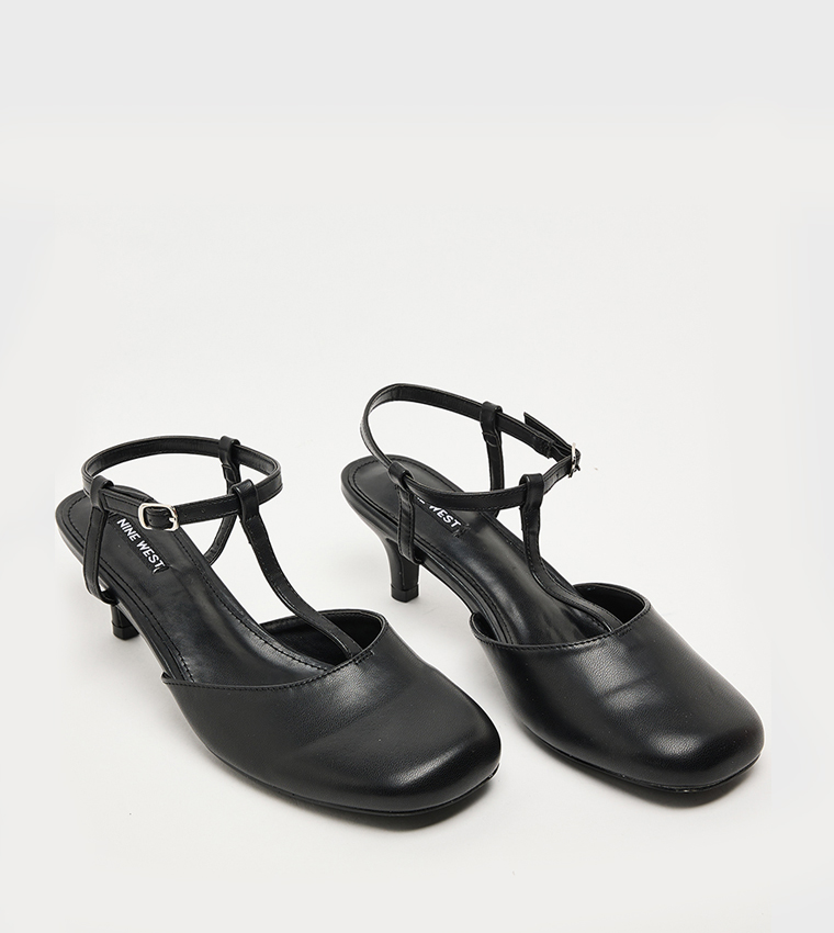 D-LARA Ankle Strap Heel Pumps