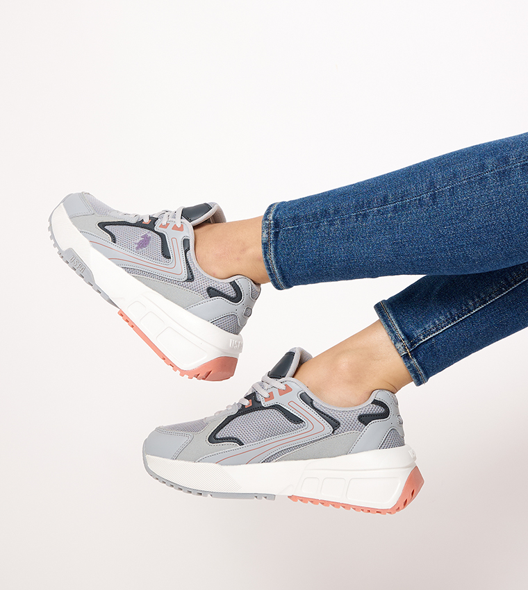 ORENDA Logo Detail Lace-Up Sneakers