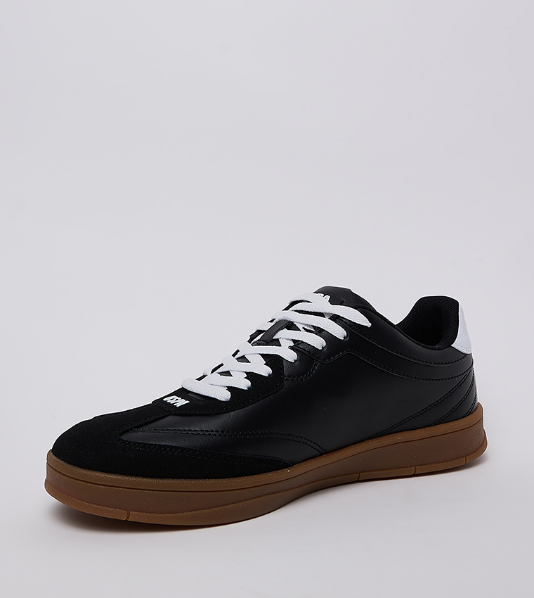 VALE GLM Logo Detail Low-Top Sneakers