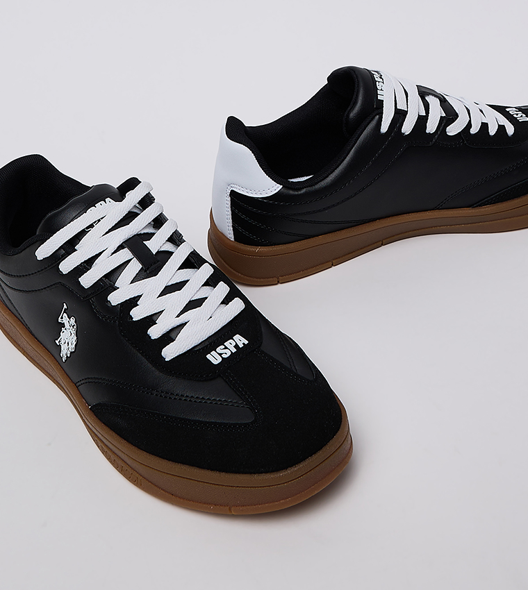 VALE GLM Logo Detail Low-Top Sneakers