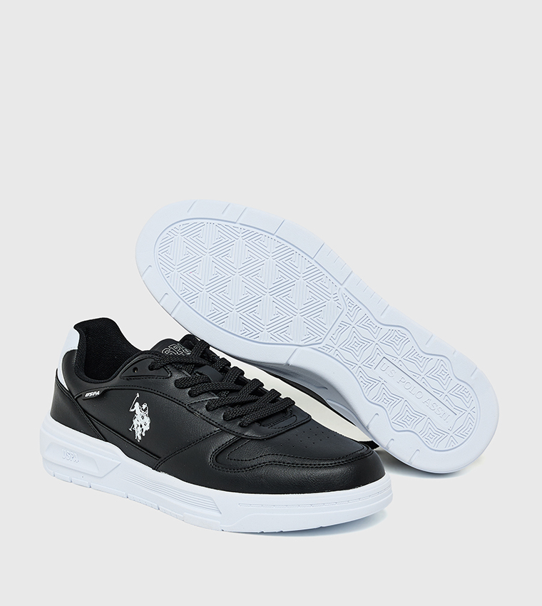 سنيكرز رجالي بشعار ورباط 