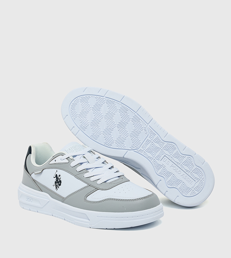 سنيكرز رجالي بشعار ورباط 