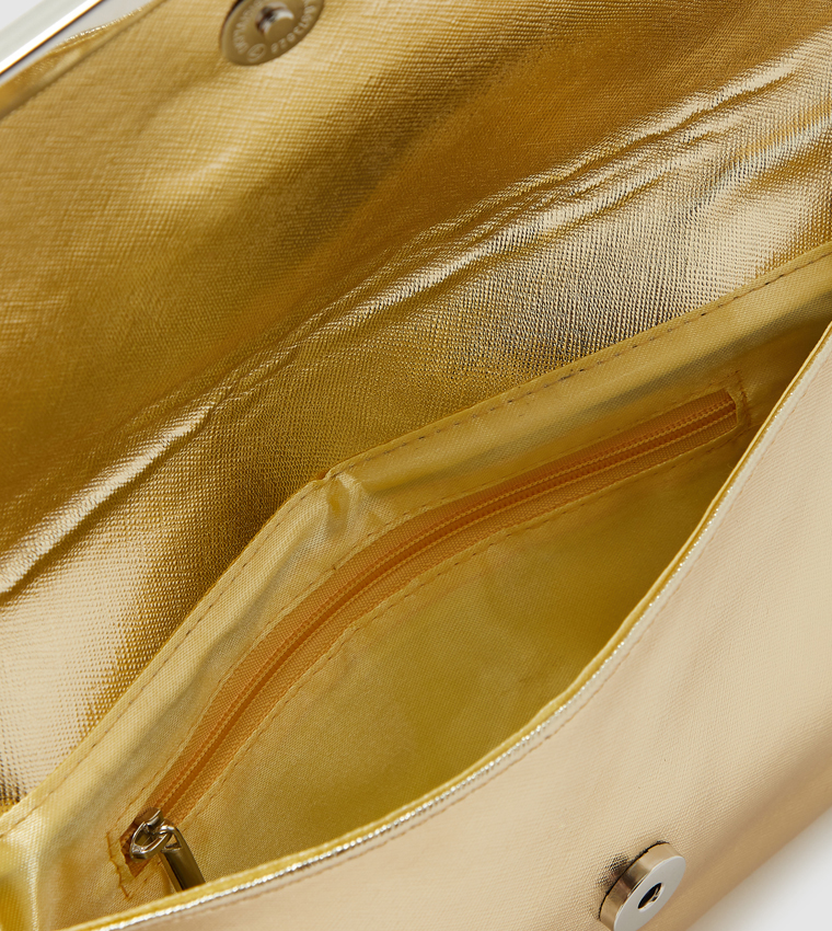 Buy ZAHA CCC Clutches Bag Gold In Gold 6thStreet Qatar