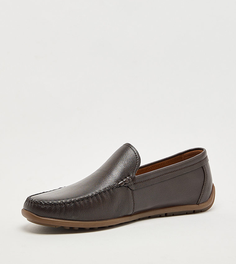 لوفر سليب اون 