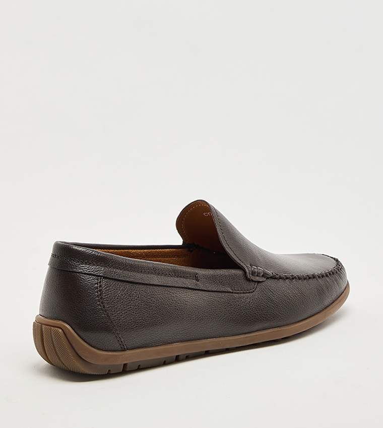 لوفر سليب اون 