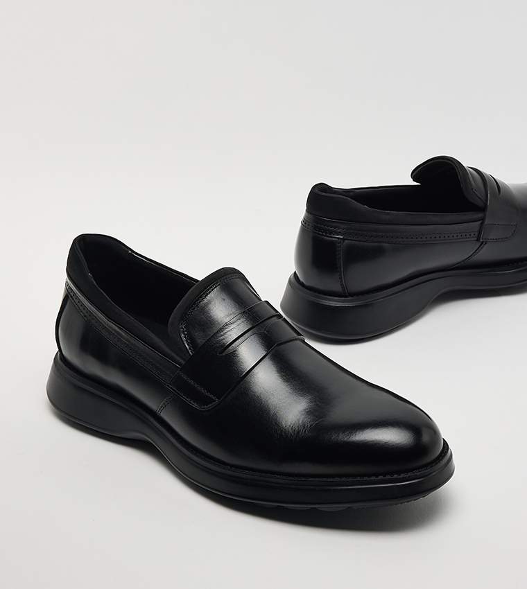 SUHI Solid Slip-On Formal Shoes