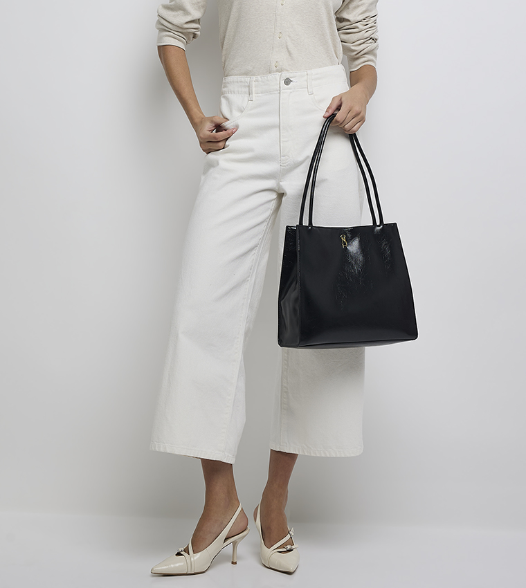 Textured Zip-Closure Shoulder Bag