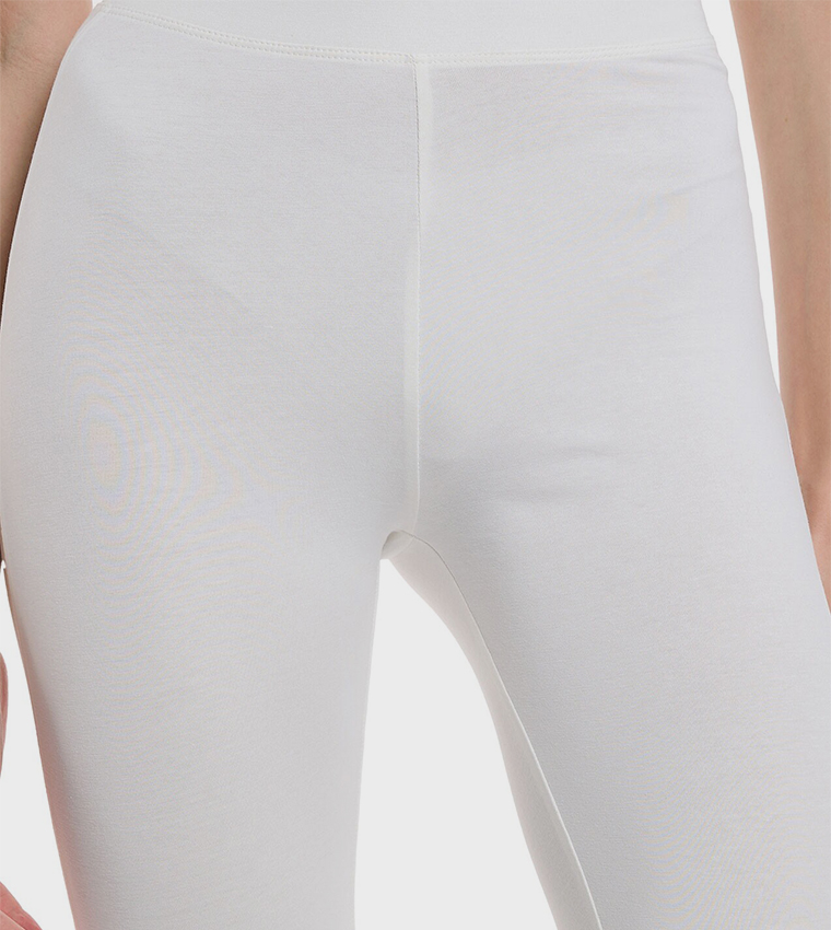 Solid 3/4 Leggings with Elastic Waist