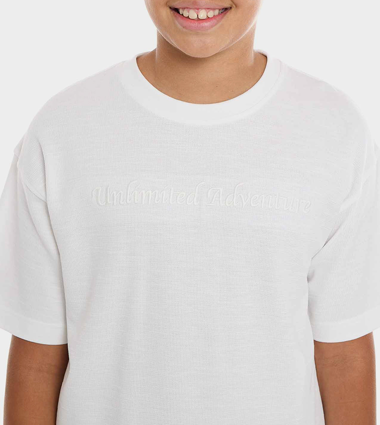 Embroidered T-Shirt with Crew Neck and Short Sleeves