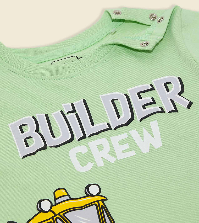 Graphic Print T-Shirt with Crew Neck and Short Sleeves