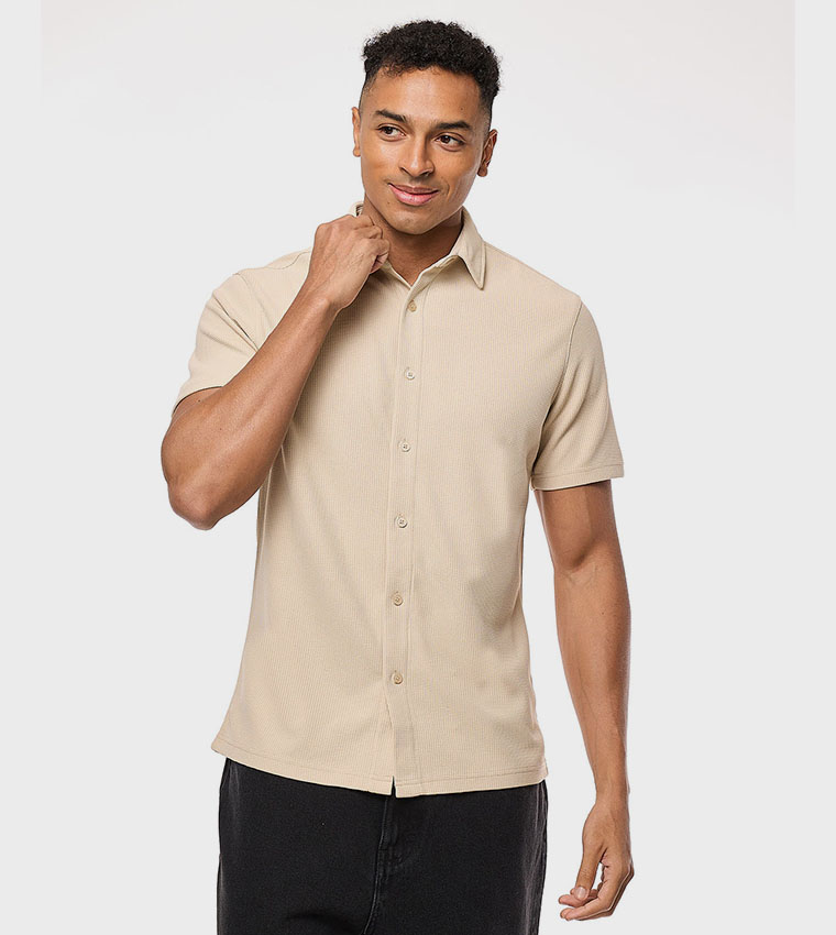 Textured Shirt with Classic Collar and Short Sleeves