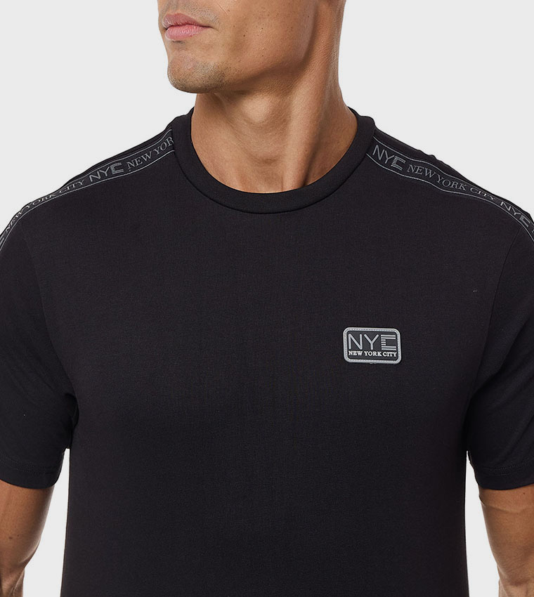 Printed Detail T-Shirt With Crew Neck And Short Sleeves