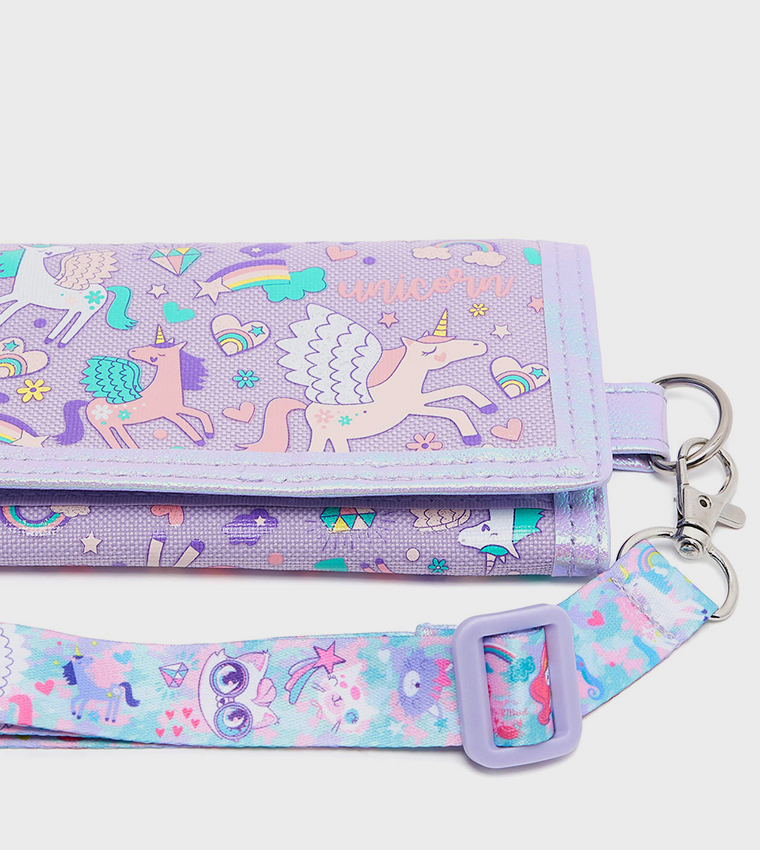 محفظة مطبوعة ثلاثية الطي