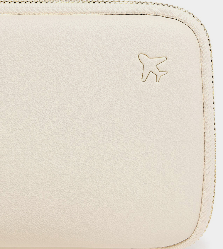Solid Passport Case