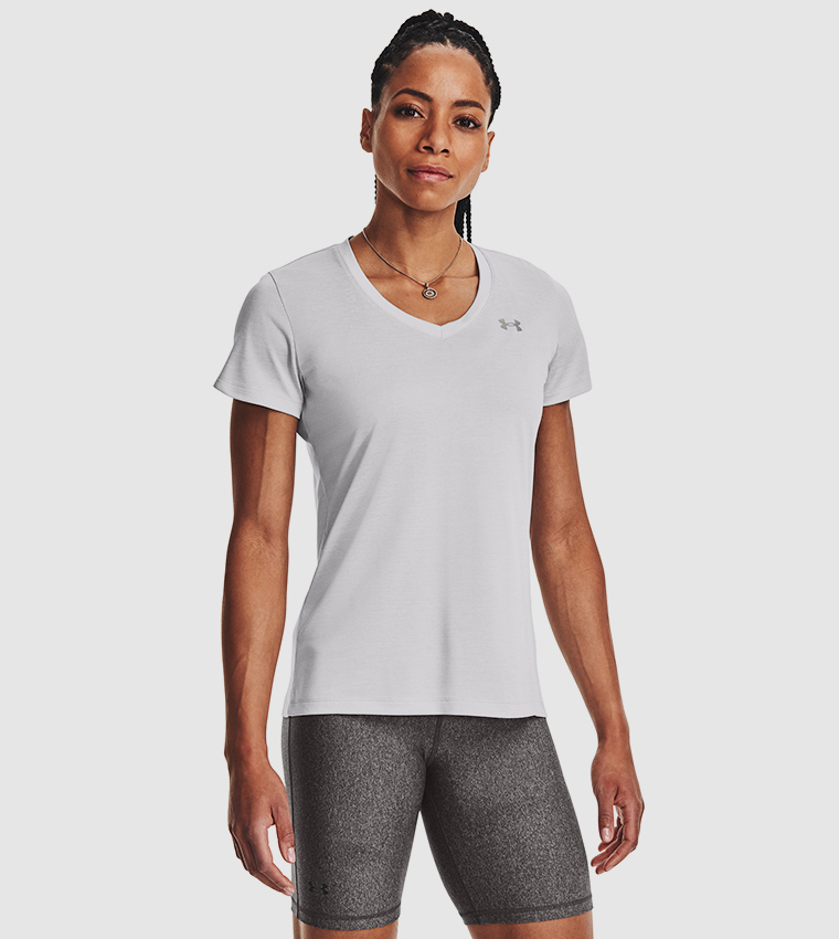 Under armour v 2024 neck t shirts