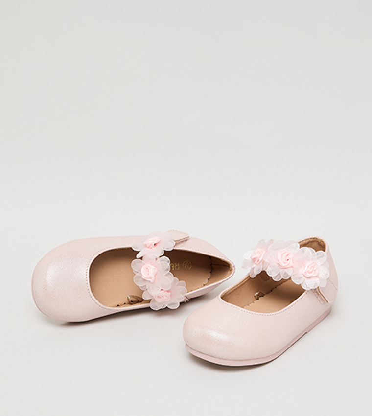 Appliqued Mary Jane Shoes