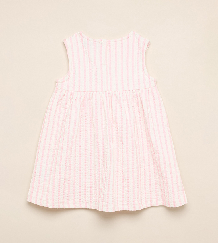 فستان بقصة A وطبعة وقبة مستديرة 