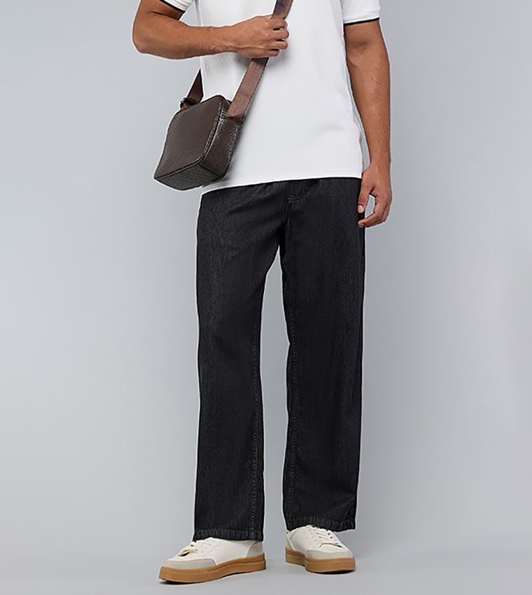 Solid Straight Fit Jeans with Elastic Waist