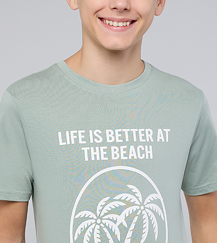 تيشيرت كم قصير بقبة مستديرة وطبعة