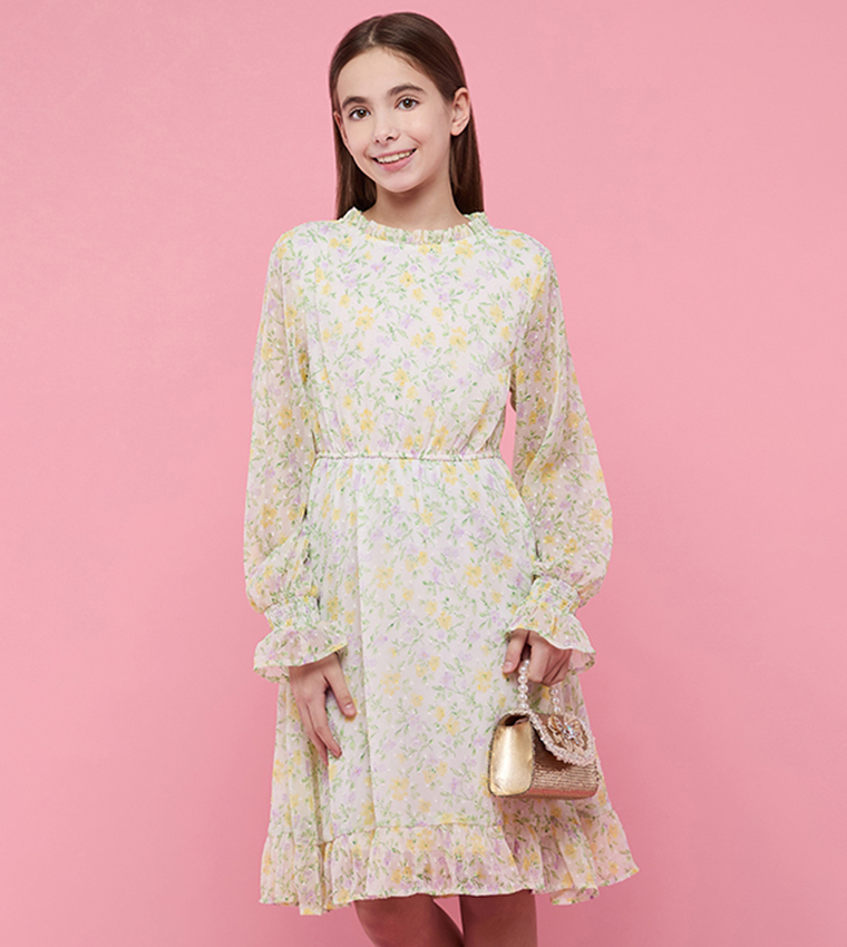 فستان واسع كم باف بقبة مستديرة بطبعة الورود 