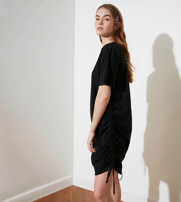 Buy Trendyol Pull Up Mini Dress In Black | 6thStreet Qatar