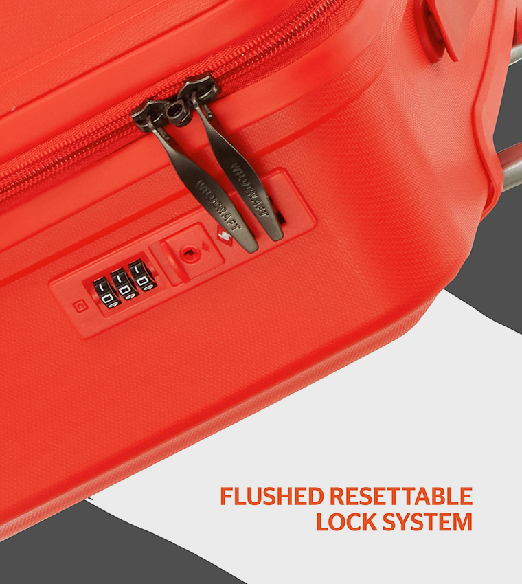 ONYX Logo Detail Hardshell Spinner Trolley Bag