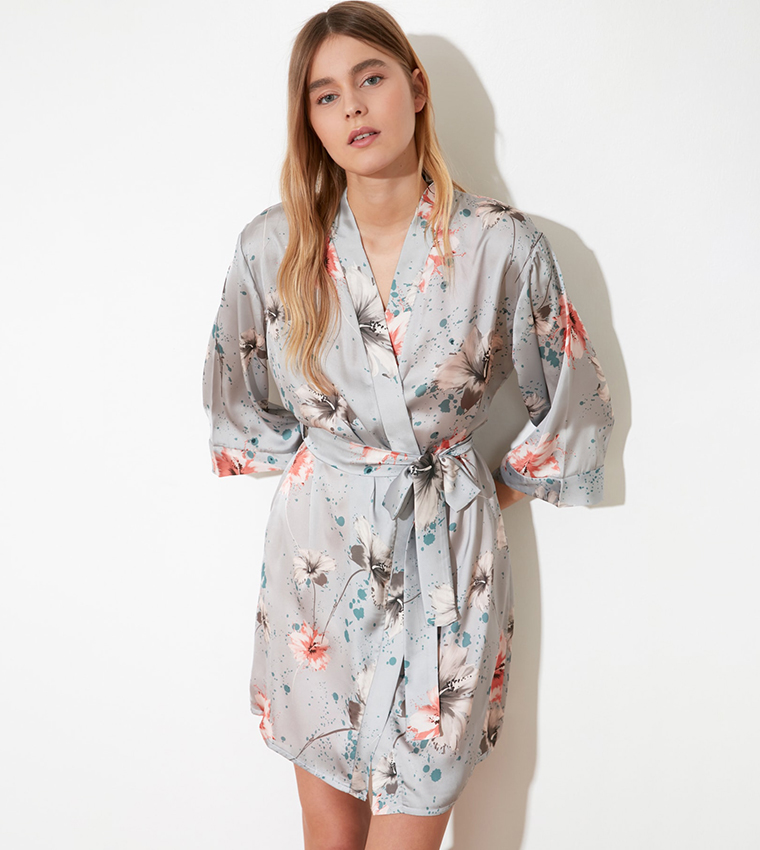 Floral Pattern Woven Night Robe