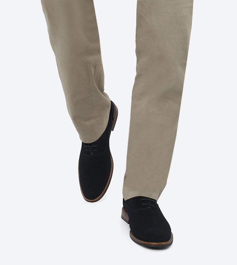 FRESIEN Solid Lace-Up Derby Shoes